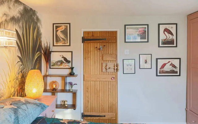Artists Hideaway in Cowfold