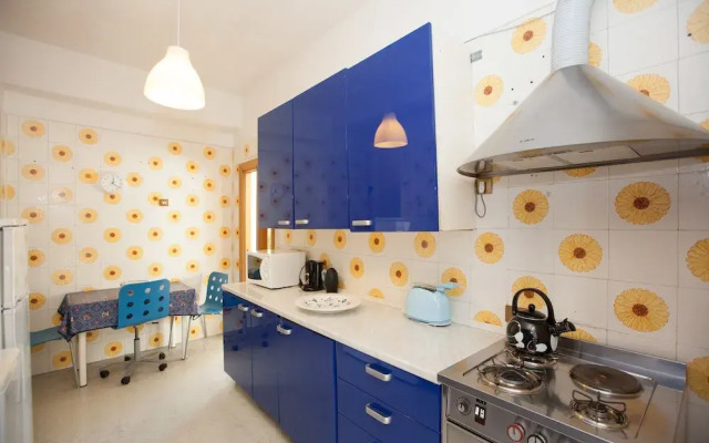Rental In Rome Devoti Apartment