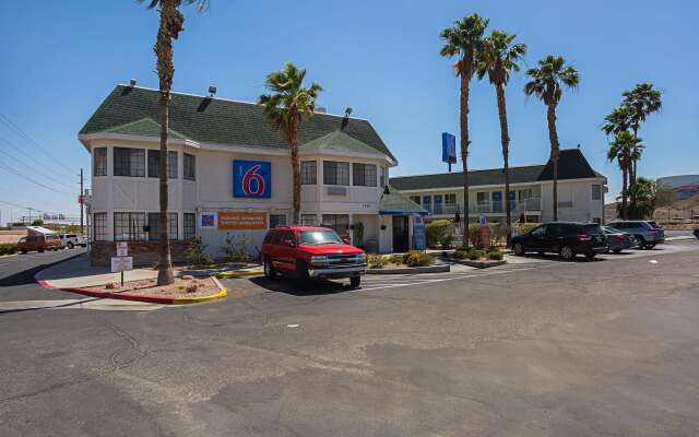 Motel 6 Yuma, AZ - East
