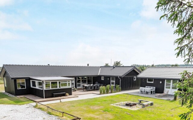 Sprawling Holiday Home in Løkken near Sea