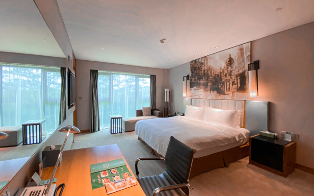 Junluxe Hotel Guangzhou Science City-Free Shuttle Bus Service to Guangzhou Canton Fair