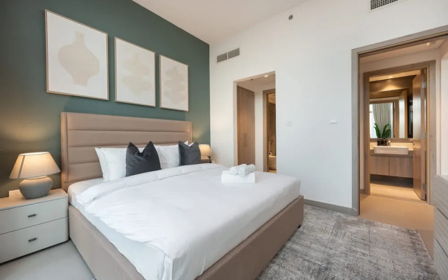 Modern Aesthetic 1-bedroom Apartment in Dubai Hills