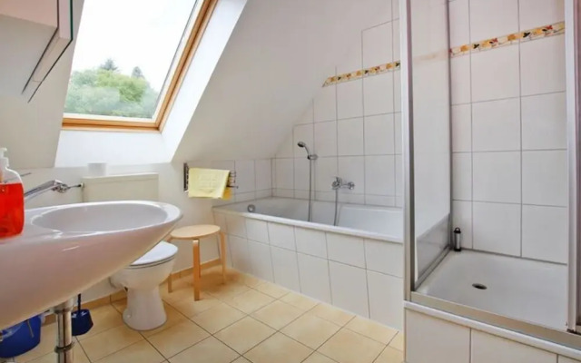 Cottage in Muritz Park Near 1,000 Lakes