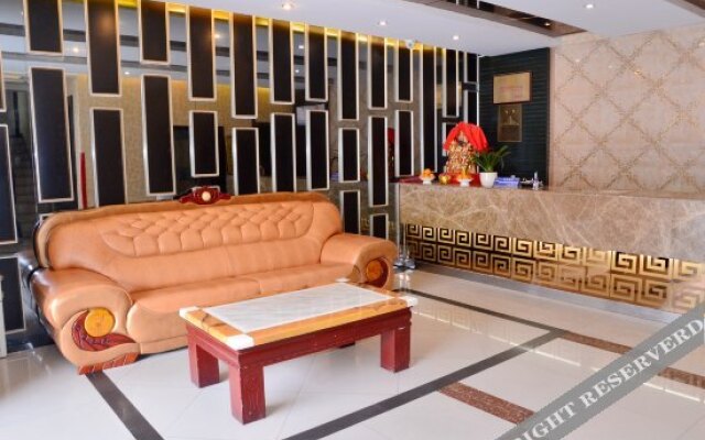 Linkai Business Hotel