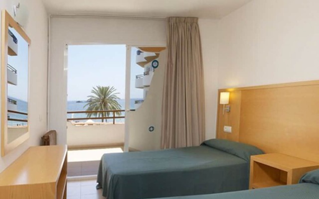 Mar y Playa I & II