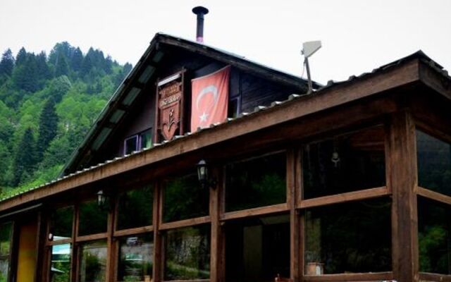 Ayder Kardelen Bungalov