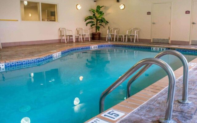 Comfort Suites Huntsville MidCity District at Research Park