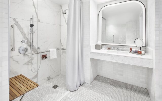 The Luxury Collection Manhattan Midtown Hotel 
