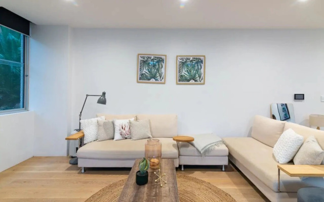 Brand New 2 Bedroom Bondi Apartment