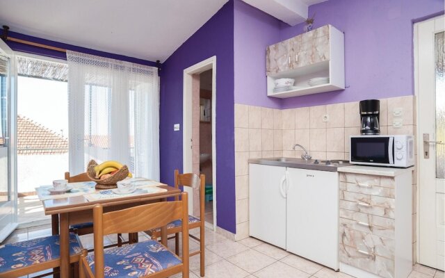 Stunning Apartment in Pakostane With 1 Bedrooms and Wifi