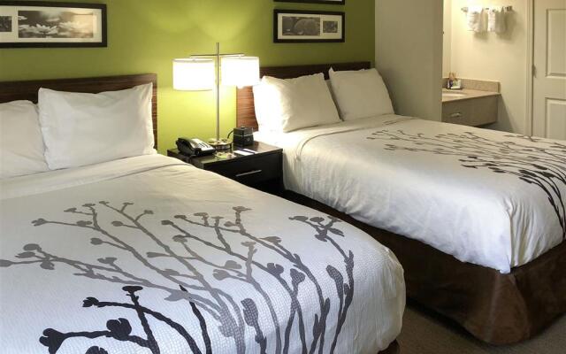 Days Inn by Wyndham McDonough