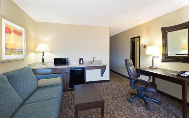 Holiday Inn Express Hotel & Suites Richfield, an IHG Hotel