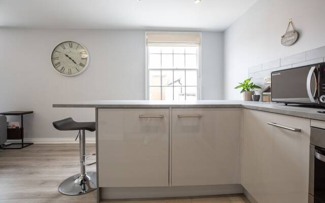 Castle Street Apartment