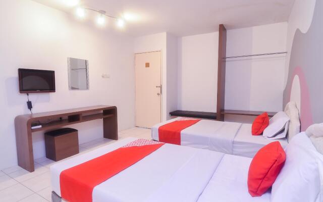 OYO 44034 Furama Lodging House