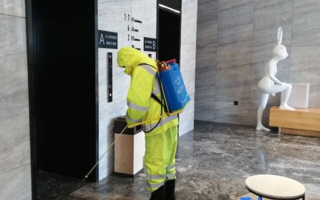 Atour Hotel Shangrao Zhongxin Square