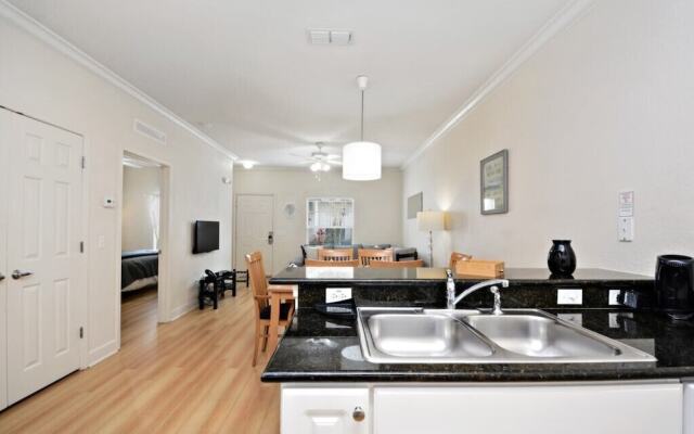 3 bedroom villa - accommodate 8 guests