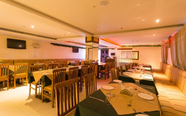 Hotel Udayee International