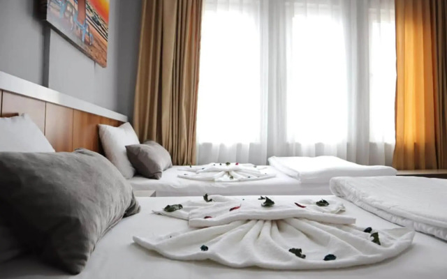 Cleopatra Icaria Apart Hotel