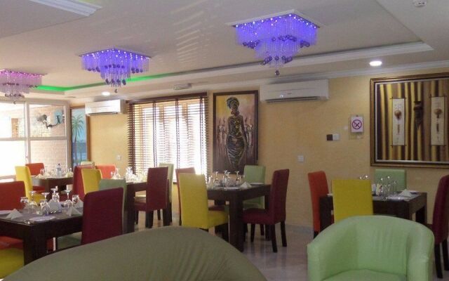 Atlantic Palms Suites