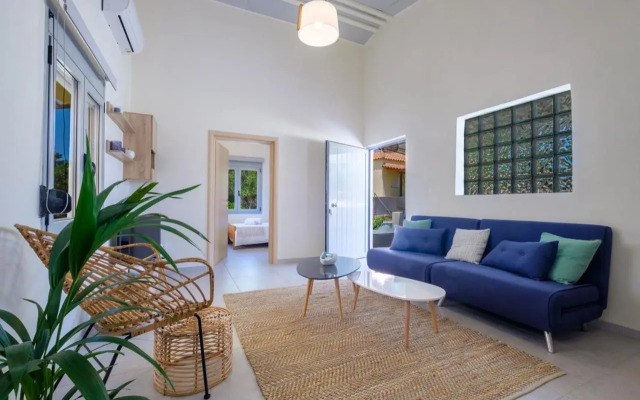 Rikia Seaside House