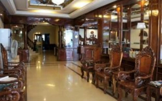 Star Hotel