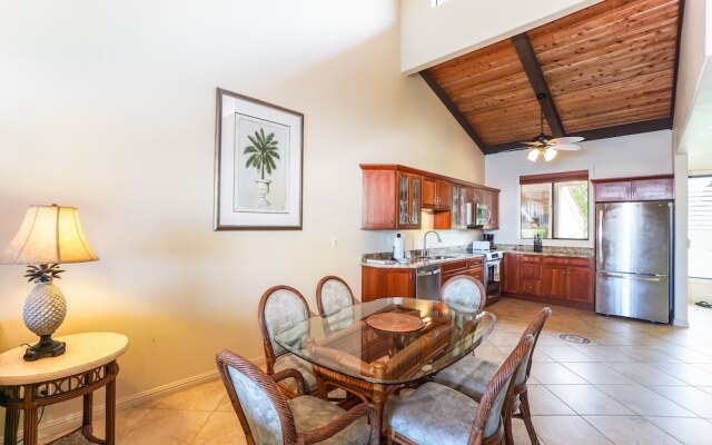 Surf & Racquet Club 4302 by RedAwning