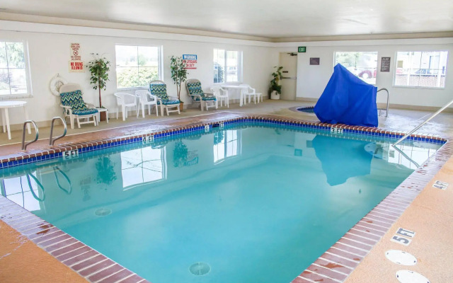 Quality Inn & Suites Longview Kelso