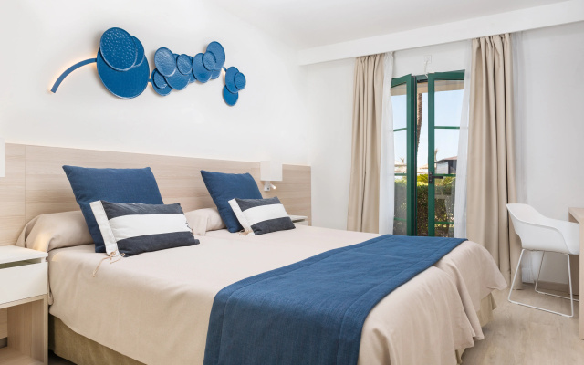 Отель Alcudiamar Marina Residence