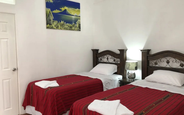 Hotel Panajachel Los Angeles