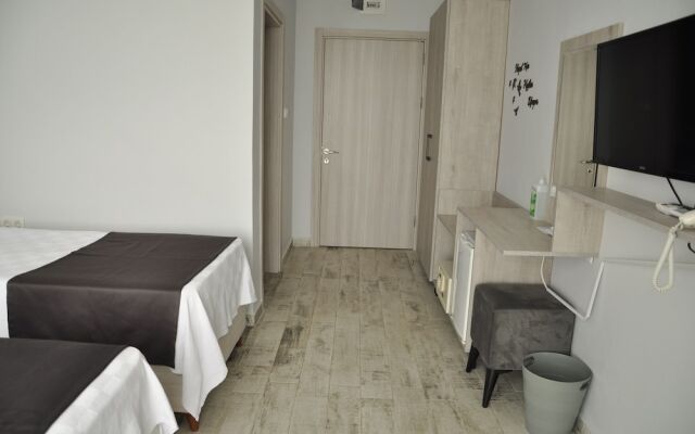 Yaliköy Deni̇z Otel