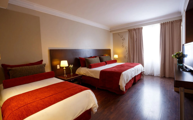 1253 Recoleta Small Hotel