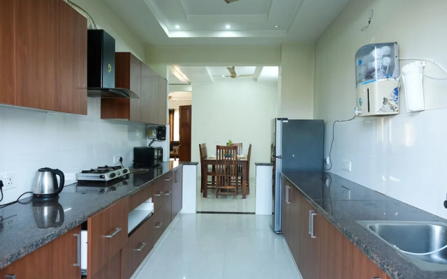 Lime Tree Luxury 3Bhk Serviced Apartment