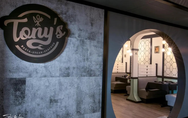 Sternwheeler Hotel & Conference Centre, Trademark by Wyndham