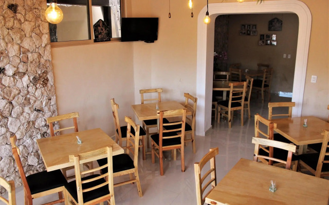 Hotel Virreyes
