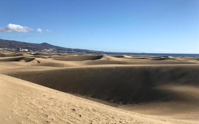5 min walk from Yumbo 216