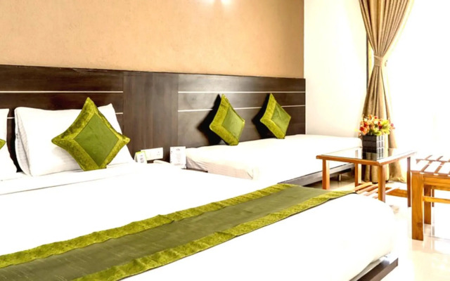 Hotel Pushpak Resort
