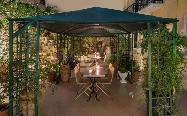 Palladion Hotel