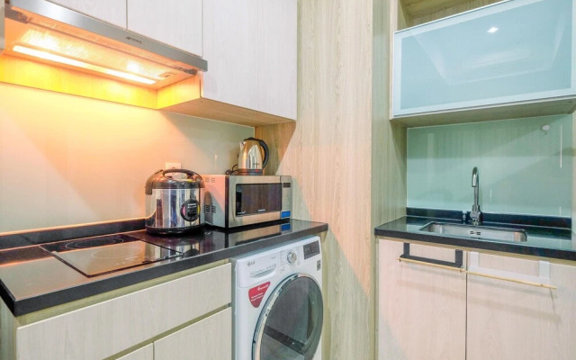 Cozy Stay @ Strategic Place 2BR Menteng Park Apartment