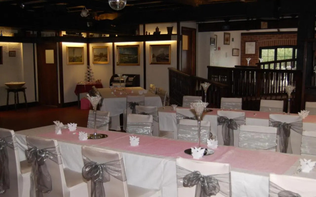 Hogs Head Hotel