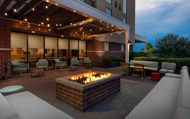 Home2 Suites by Hilton Buffalo Airport / Galleria Mall