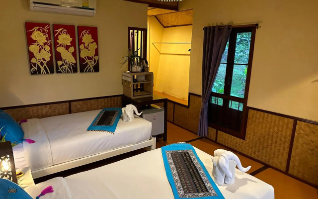PuraVida Pai Resort