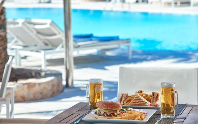 Santo Miramare Resort