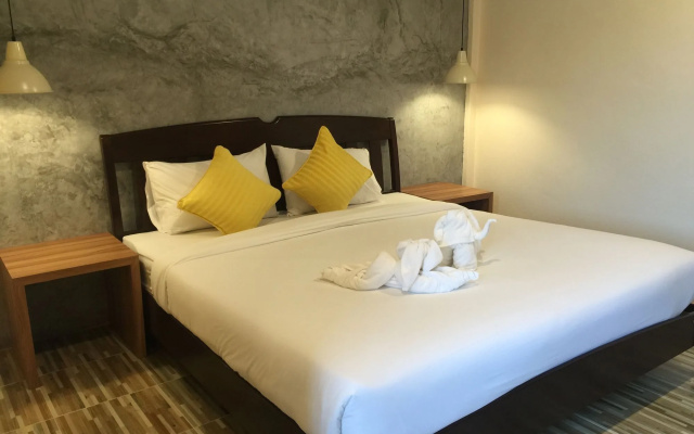 OYO 1118 K L Boutique Hotel (Vaccinated Staff)