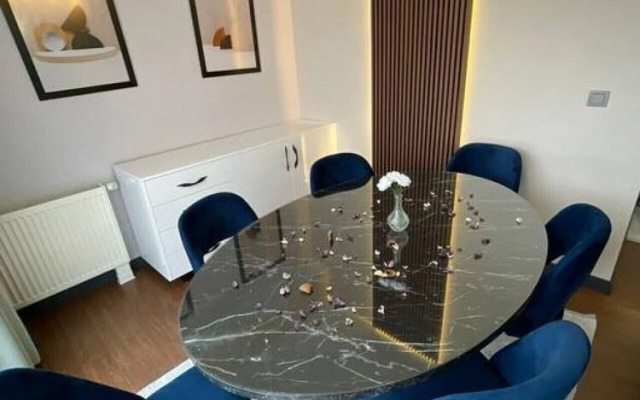 Spectacular 2 1 Apartment in Prime Suites Hotel