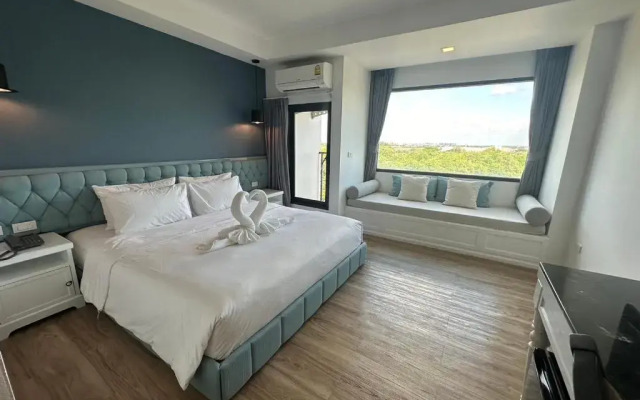 Ava Hotel Udonthani