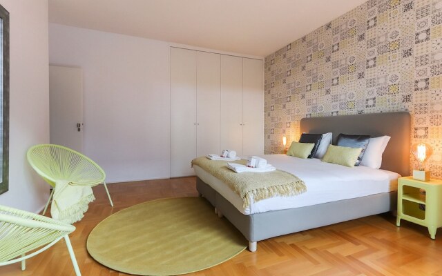 Marquês de Pombal Deluxe by Homing