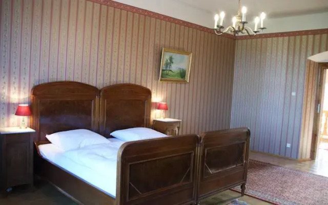 Pałac Warmątowice Sienkiewiczowskie