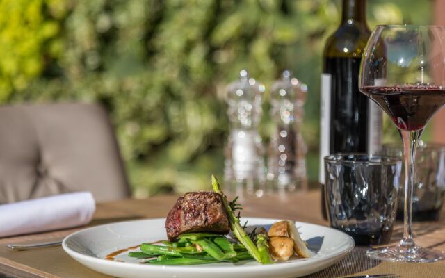 Can Ribera by Zafiro