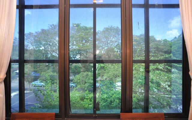 Airy Mataram Cakranegara Sriwijaya 80 Lombok
