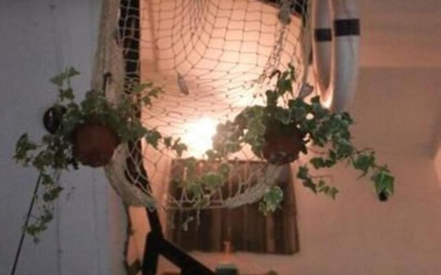 Lover Family Youth Hostel